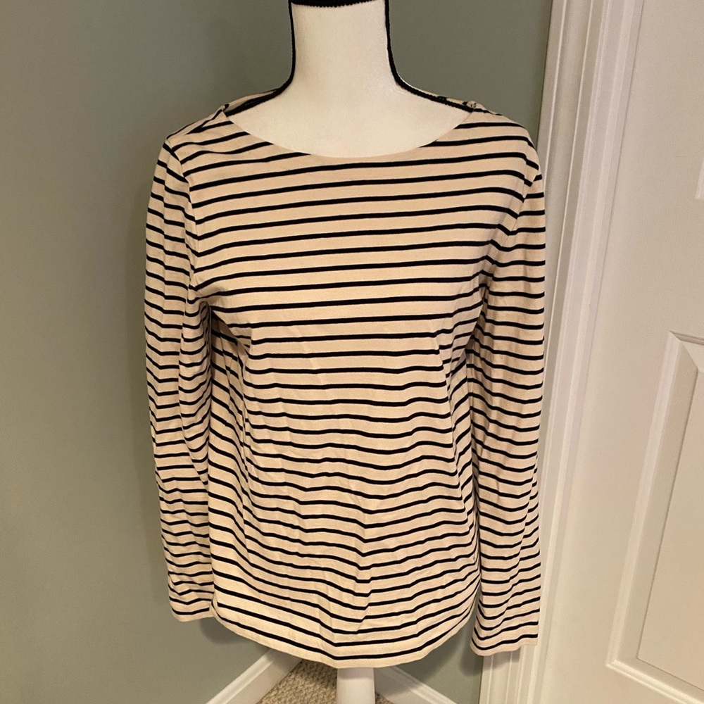 J crew striped long sleeve 100% cotton. Size M